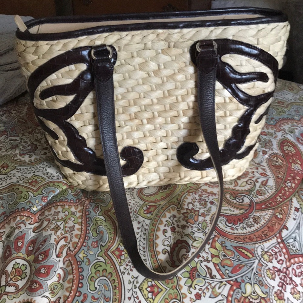 Brighton straw/leather purse with accents